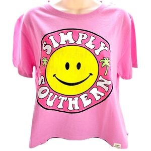 SIMPLY SOUTHERN Logo Smiley Face T-Shirt  NWT Pink Oversize Beach Top Sz M